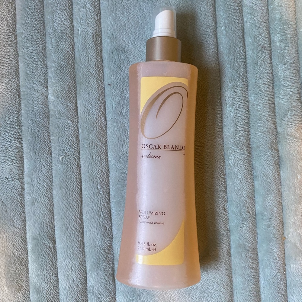 Oscar Blandi volumizing spray